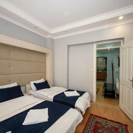 Taksim Aparthotel 3*