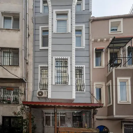 Taksim アパートホテル