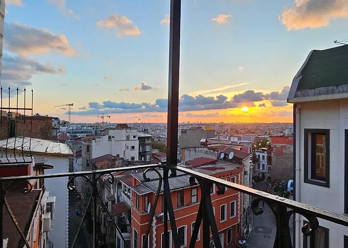 Taksim Lägenhetshotell Istanbul